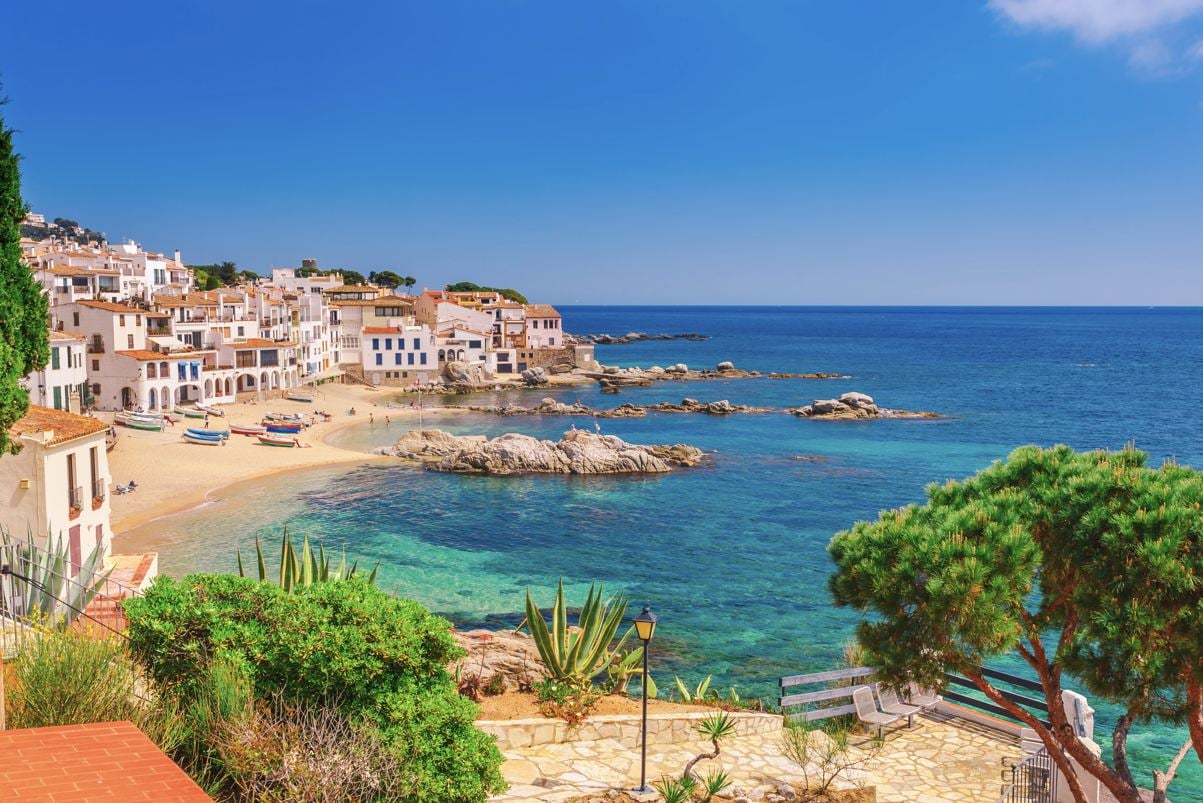 The U.S. Is No Longer The World’s 2nd Favorite Destination: European Country Takes Over Again